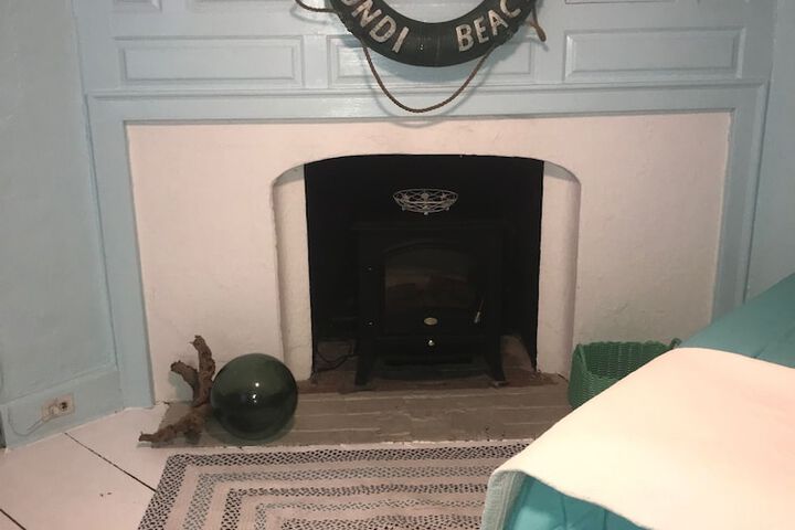 Room 25 of 66