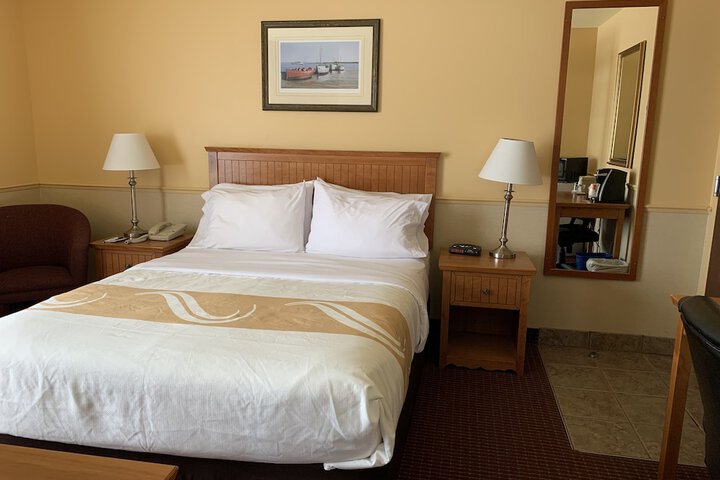 Room 44 of 68