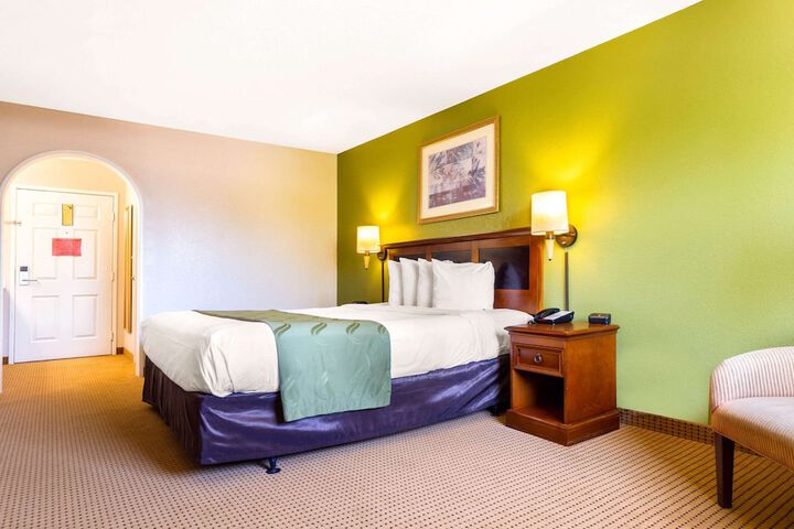 Room 26 of 36