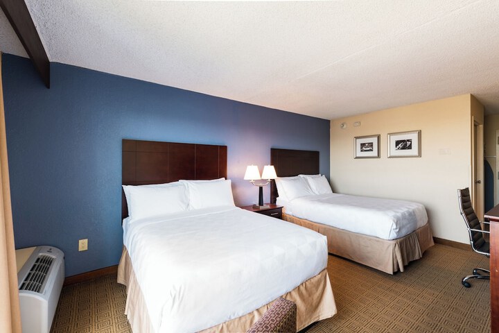 Holiday Inn South Plainfield-Piscataway by IHG