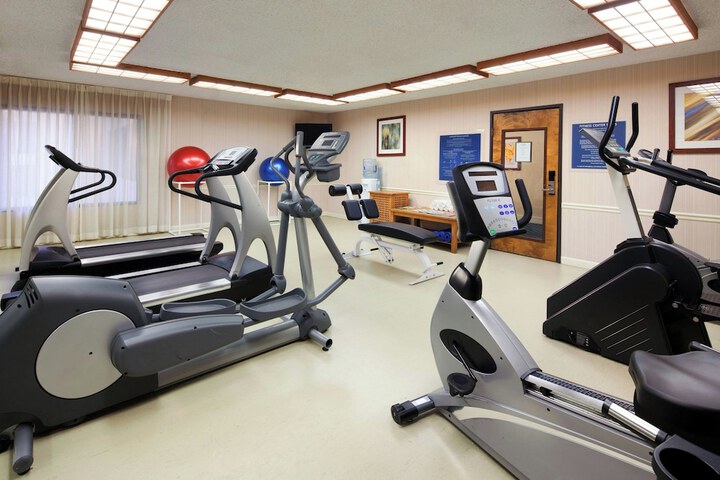 Four Points by Sheraton Bakersfield
