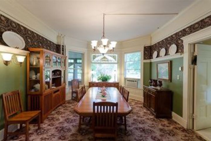 Waller House Inn