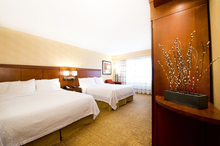 Room 13 of 40