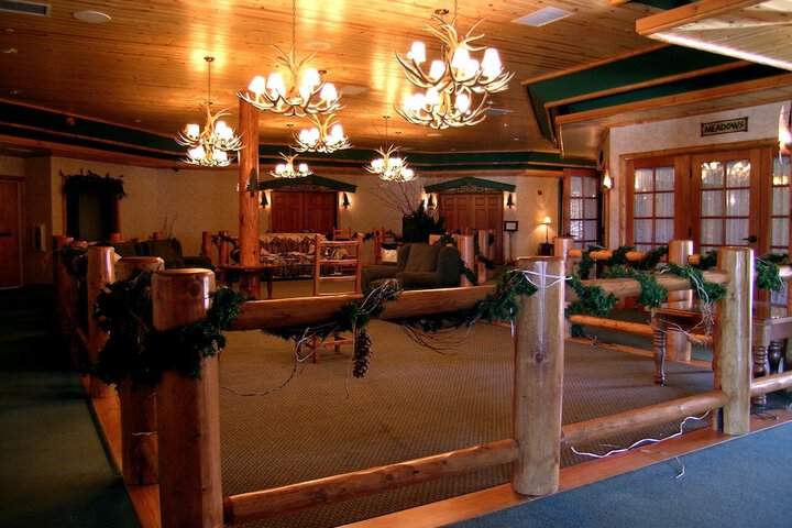 Holiday Inn Resort The Lodge at Big Bear Lake by IHG