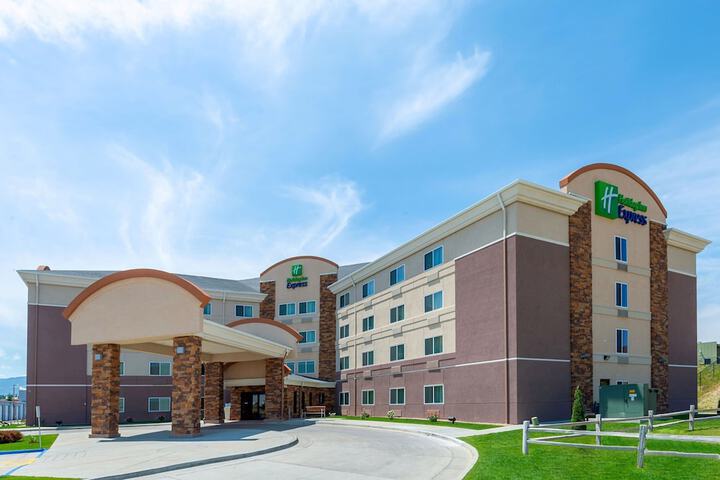 Hotel 2 of 27