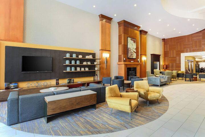 Hotel Interior 13 of 39