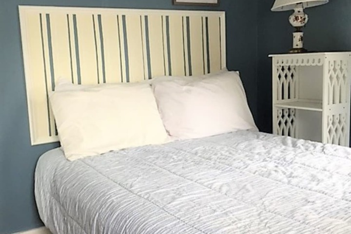 Room 13 of 23