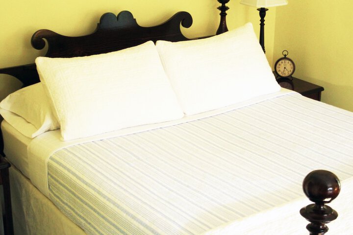 Baldwinsville B & B
