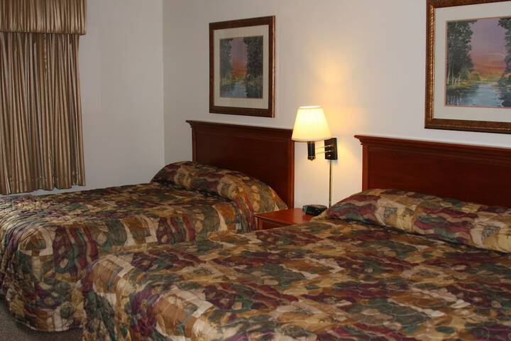 Room 11 of 25