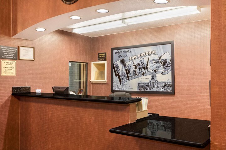 Hotel Interior 4 of 15