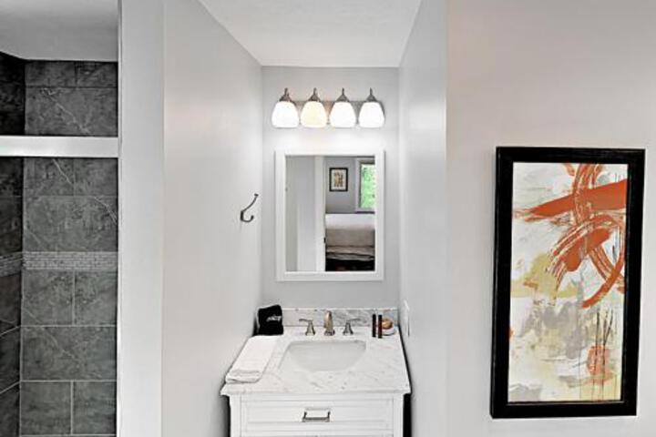 7 3rd Street Home