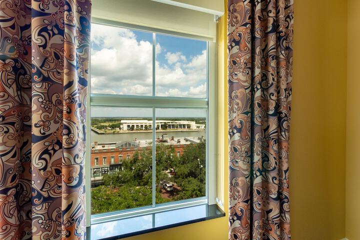 Holiday Inn Express Savannah - Historic District by IHG