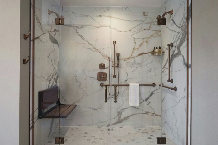 The Lytle Park Hotel Autograph Collection