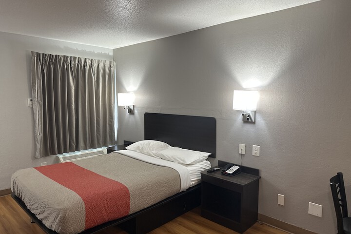 Room 46 of 67