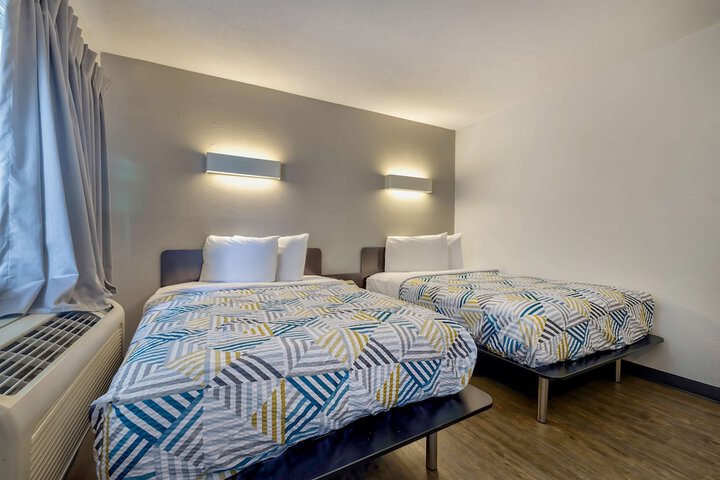 Room 22 of 26
