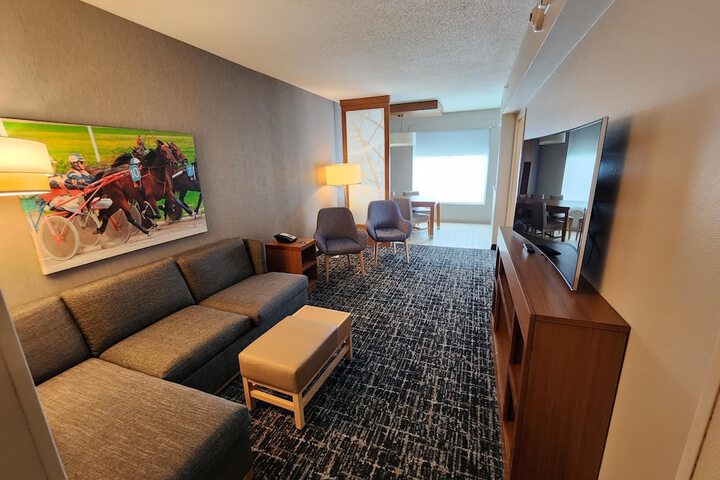 Room 18 of 52