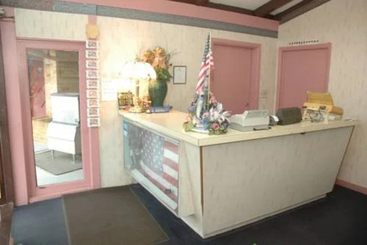 BUDGET INN - APPOMATTOX