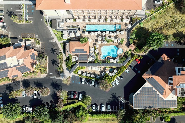 Maui Coast Hotel