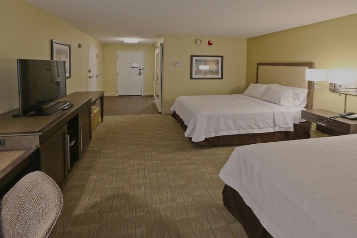 Room 18 of 31