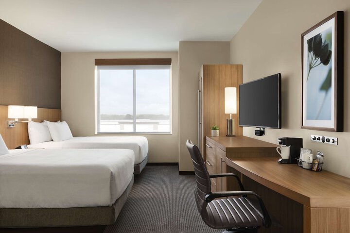 Room 16 of 41