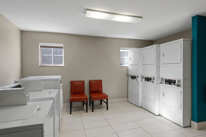 Room 36 of 46