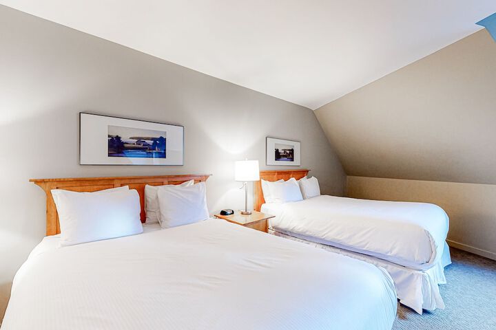 Whistler Peak Lodge