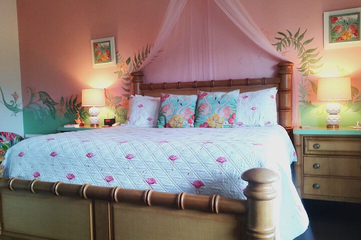Room 11 of 75