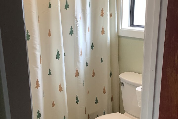 Room 179 of 200