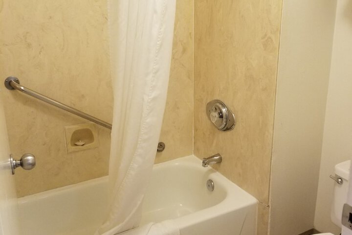 Room 177 of 229
