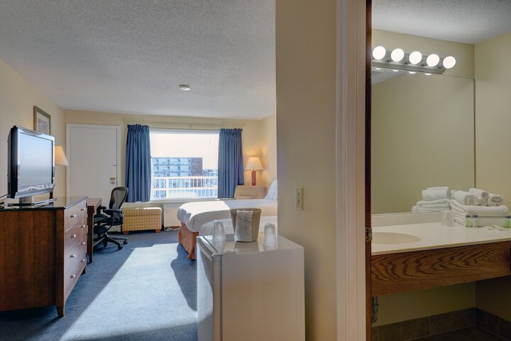 Room 40 of 58