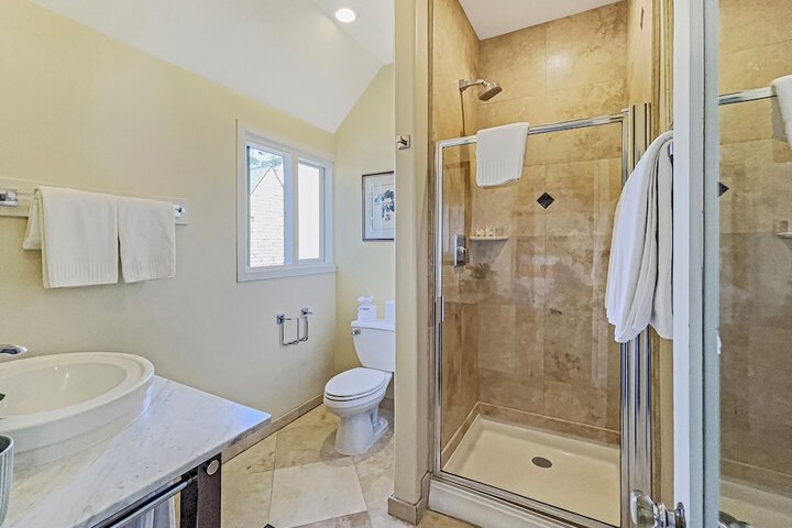 L Auberge Carmel
