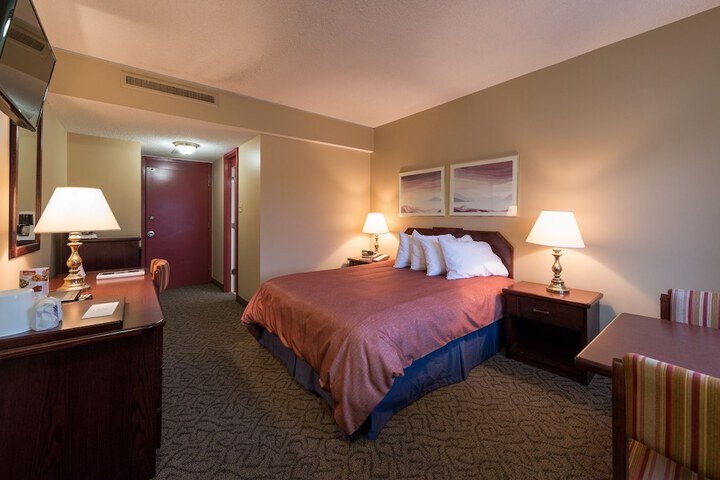 Room 12 of 47