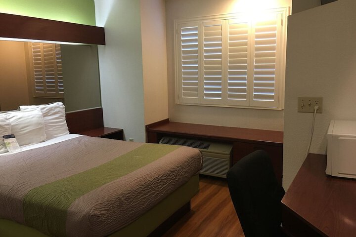 Motel 6 Dixon CA