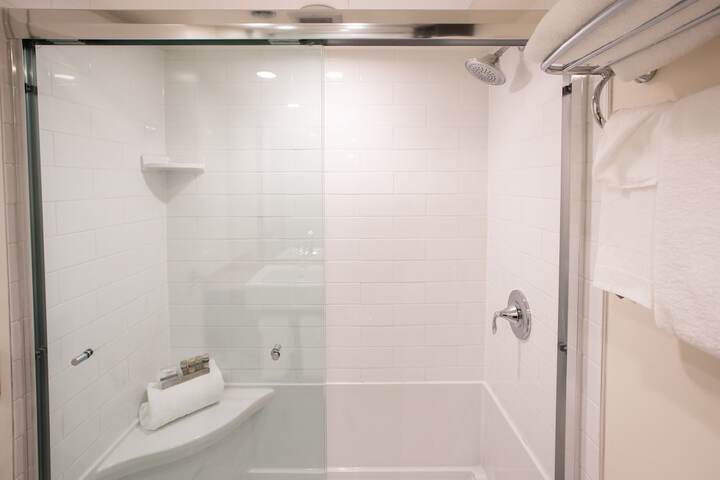 Room 9 of 21