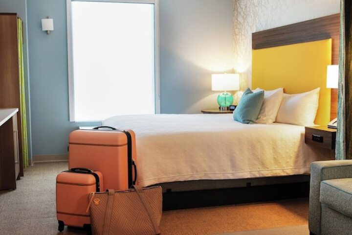 Home2 Suites by Hilton at the Dunes on Monterey Bay
