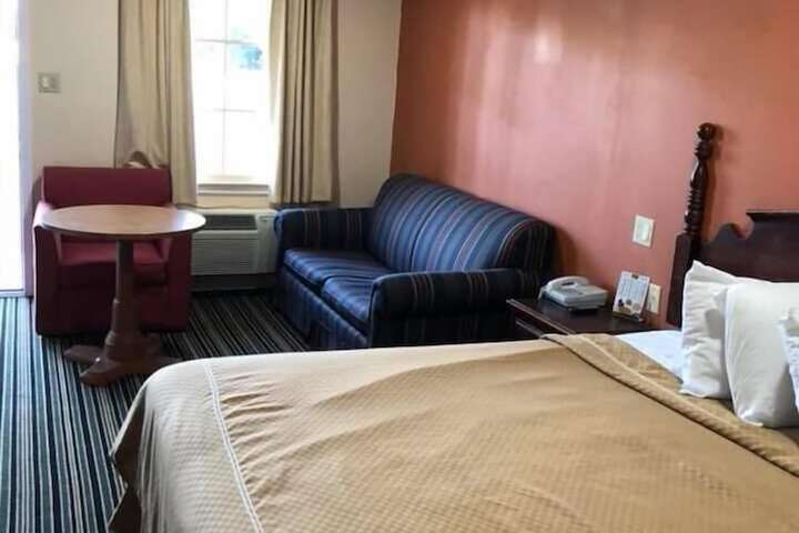 Room 38 of 48