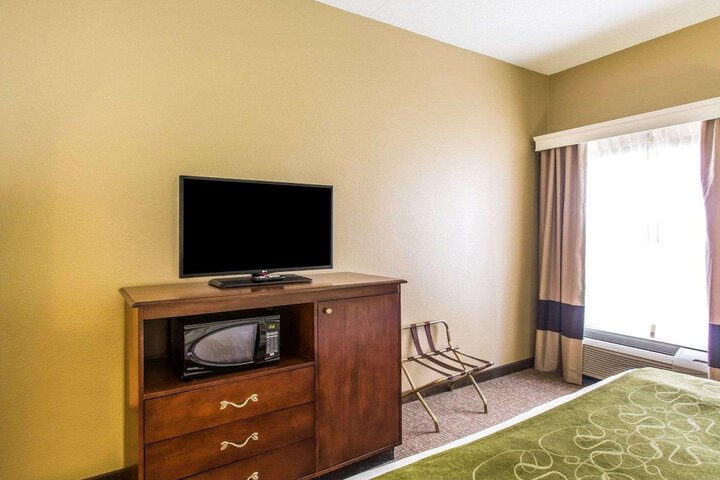 Comfort Suites Cookeville