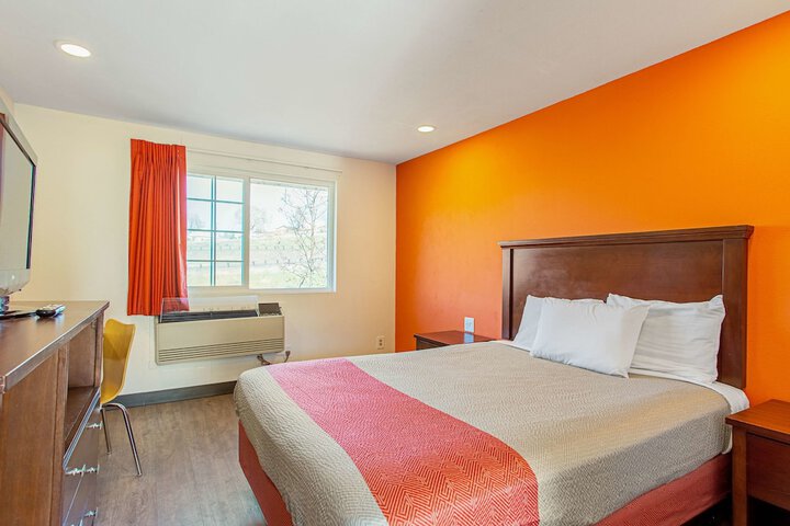 Room 45 of 46