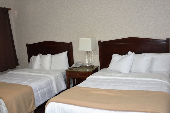 Room 38 of 65