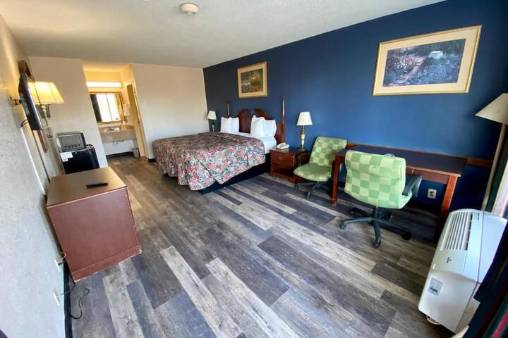 Room 48 of 52