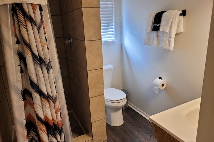 Room 15 of 34