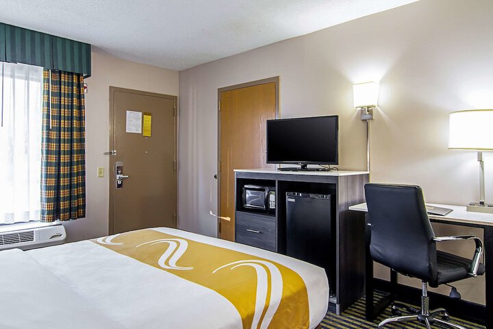 Room 22 of 40