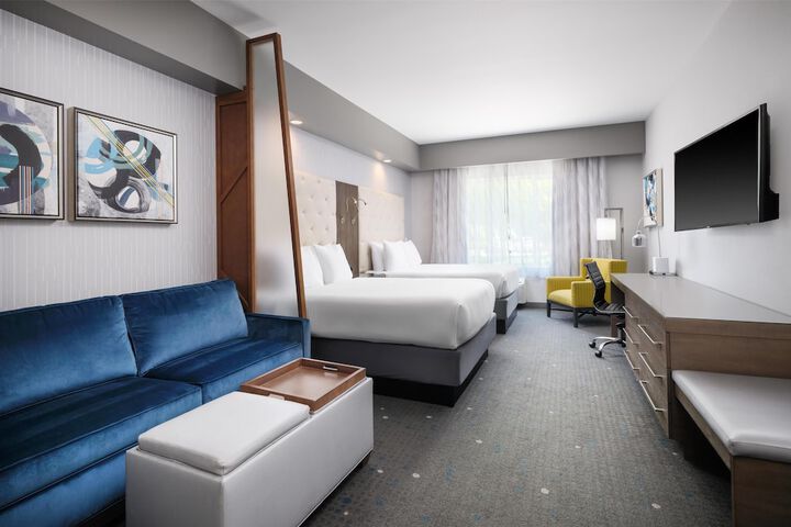 Best Western Premier Hotel at Fishers Landing