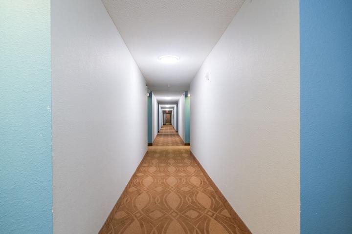 Ballroom/Hall 37 of 38