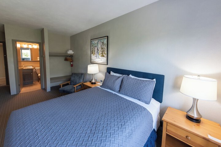 Sugarloaf Inn