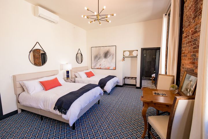 Speakeasy Suites