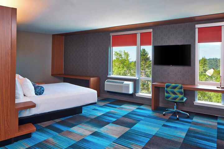 Aloft by Marriott Seattle Redmond