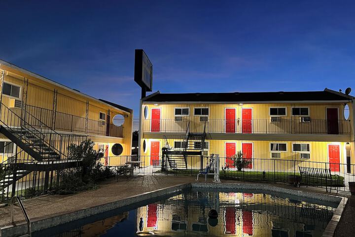 Hotel 3 of 22