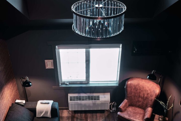 Room 41 of 75