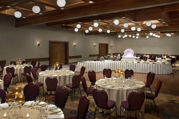 Valhalla Hotel & Conference Centre